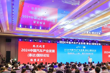  外国钱币首饰图片,一元硬币可不可以加工成项链？